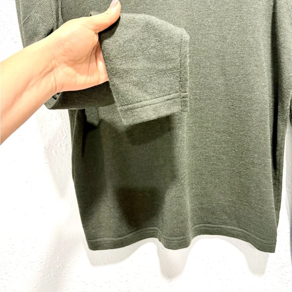 Banana Republic 100% merino wool‎ Olive green Long Sleeve sweater S